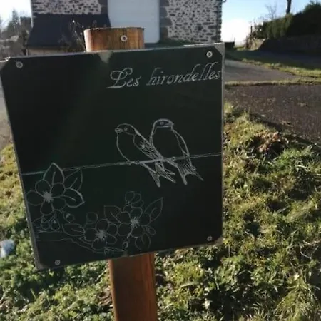 La Maison Des Hirondelles Holiday home *